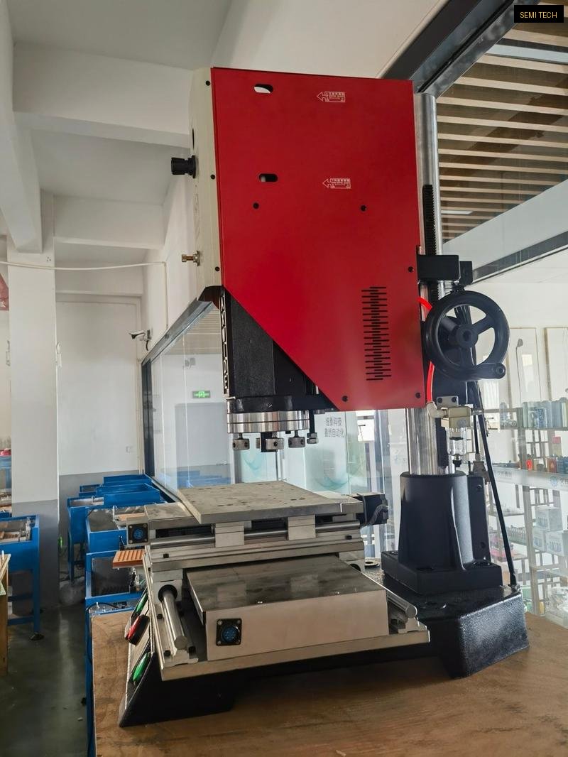 Semi-Auto Welding Machine